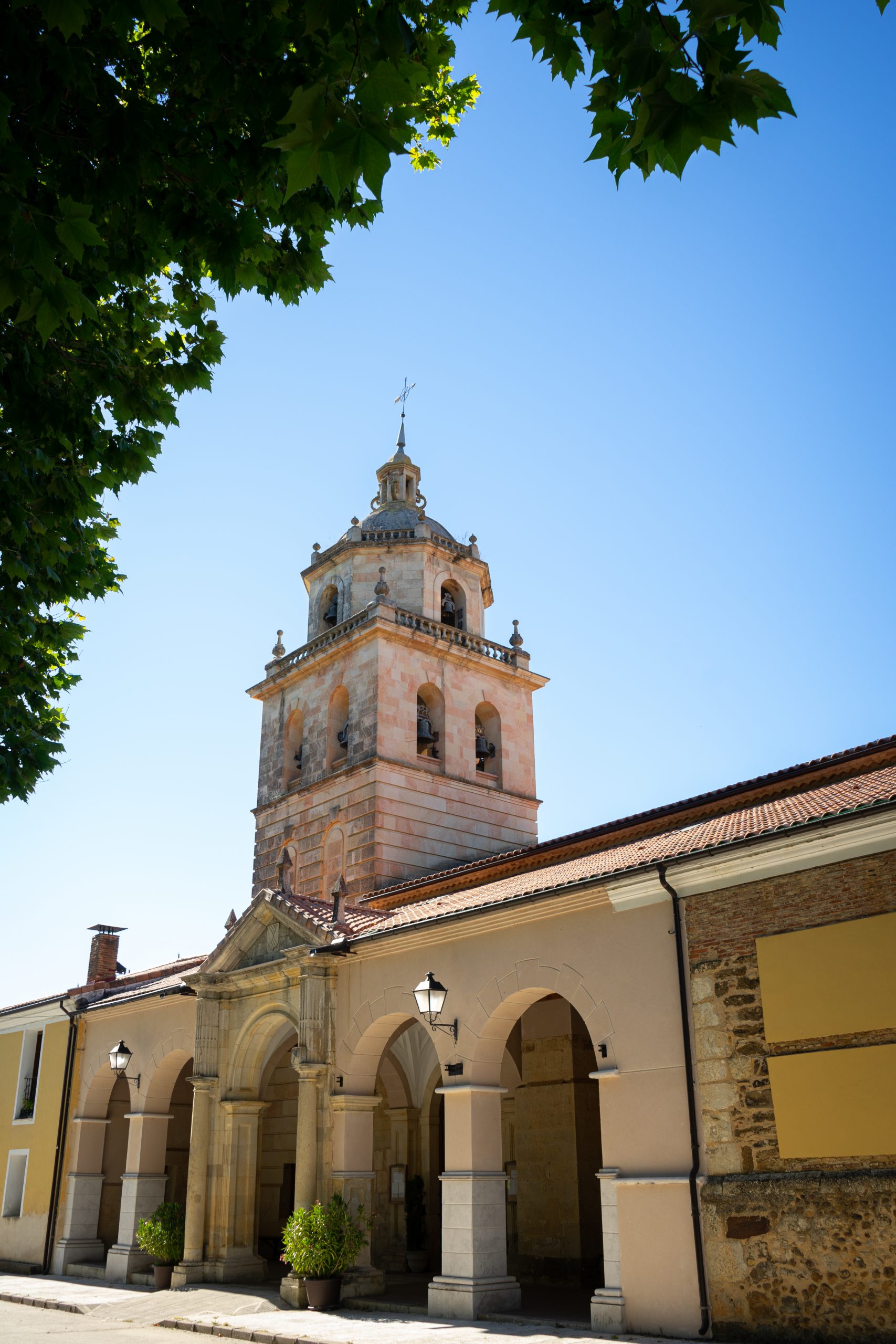 Santuario de la Virgen del Valle Ayuntamiento de Saldaña