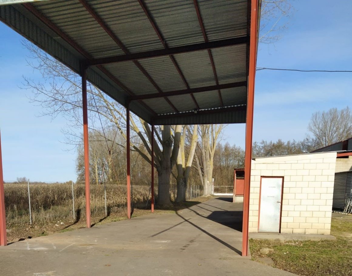 Reapertura del Centro de Desinfección y Limpieza de Vehículos en el Polígono Industrial El Soto de Saldaña.